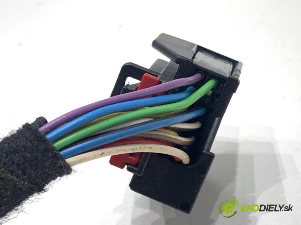 VW SHARAN nadwozie wielkoprzestrzenne (MPV) 2011 103 kW 2.0 TDI 1968 zpětné zrcátko pravý