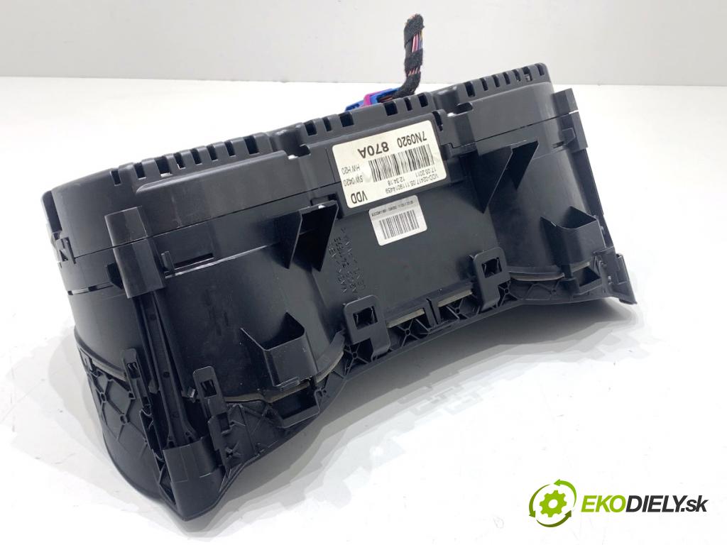 VW SHARAN nadwozie wielkoprzestrzenne (MPV) 2011 103 kW 2.0 TDI 1968 Prístrojovka 7N0920870A (Prístrojová doska)