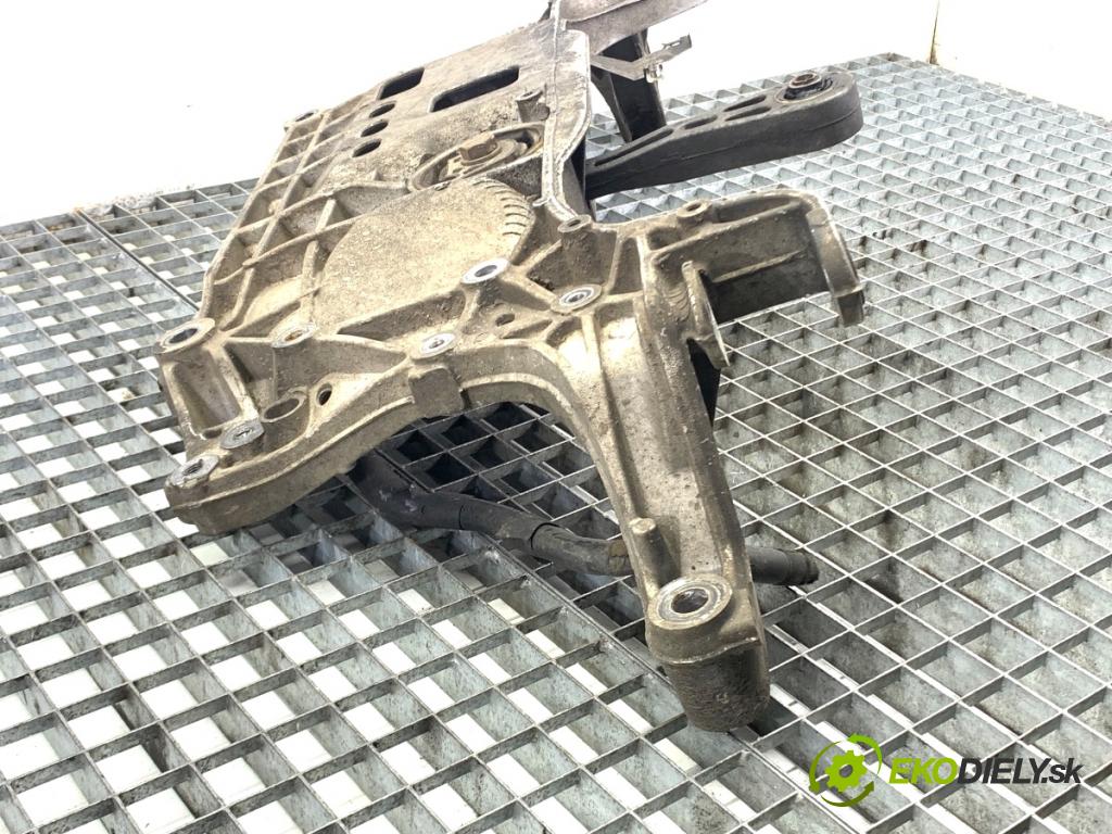 VW SHARAN nadwozie wielkoprzestrzenne (MPV) 2011 103 kW 2.0 TDI 1968 výztuha pod motor 7N0199369A (Přední výztuha)