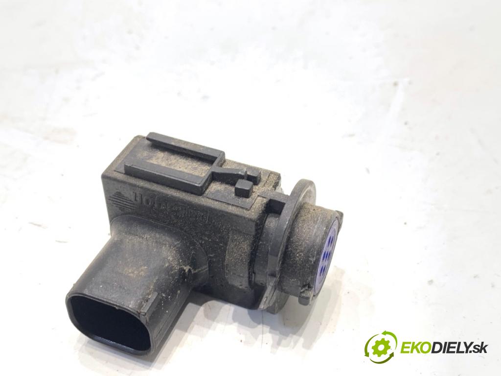 VW SHARAN nadwozie wielkoprzestrzenne (MPV) 2011 103 kW 2.0 TDI 1968 snímač KVALITNÍ: vzduchu 1K0907659