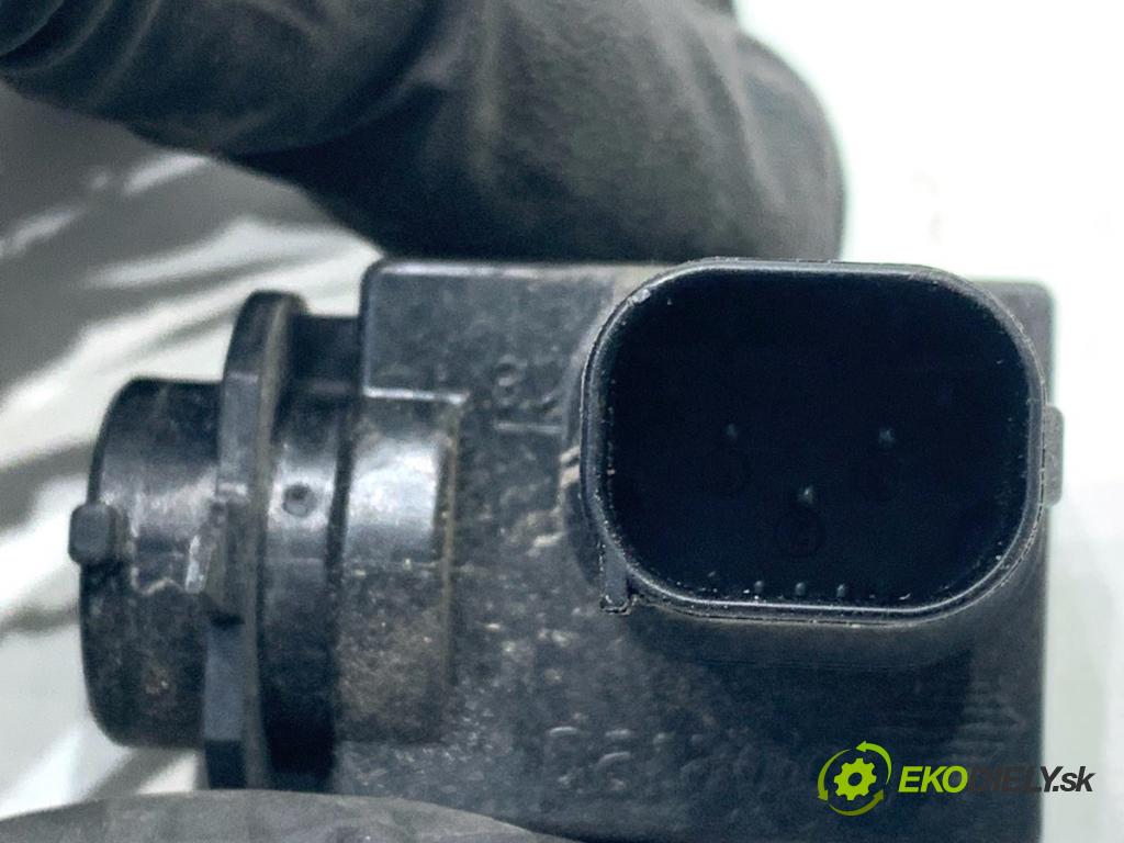 VW SHARAN nadwozie wielkoprzestrzenne (MPV) 2011 103 kW 2.0 TDI 1968 snímač KVALITNÍ: vzduchu 1K0907659