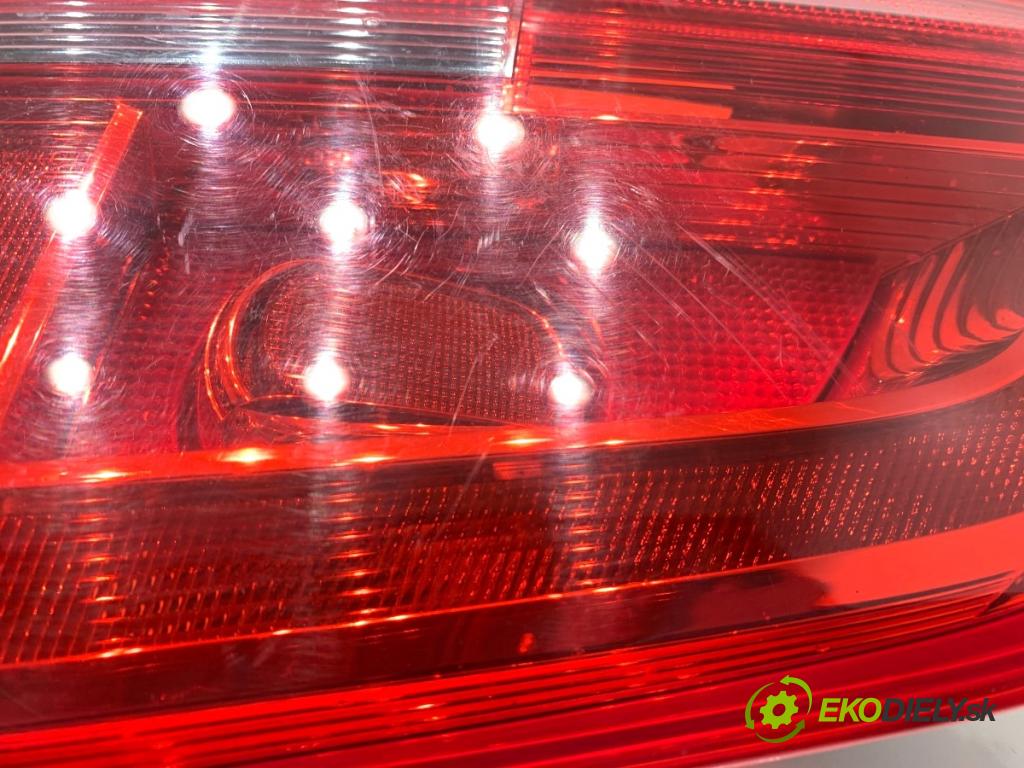 VW SHARAN nadwozie wielkoprzestrzenne (MPV) 2011 103 kW 2.0 TDI 1968 Svetlo zad pravá vnútorná 7N0945094H (Kľučka dverí ostatné)