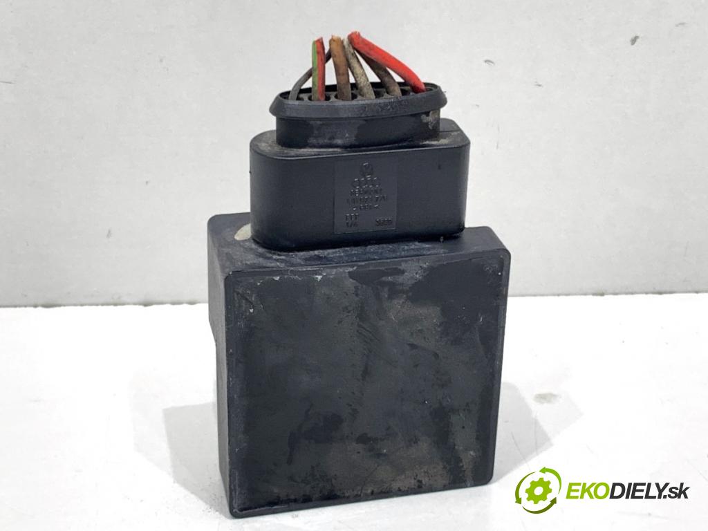 VW SHARAN nadwozie wielkoprzestrzenne (MPV) 2011 103 kW 2.0 TDI 1968 modul pumpy paliva 7N0906093