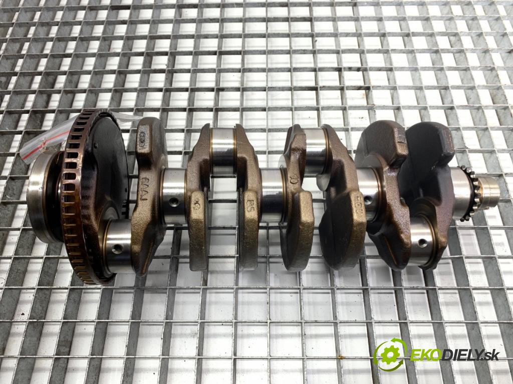 AUDI A3 8P liftback 2005 147 kW 2.0 TFSI quattro 1984 kardaň hřídel KORBOVÝ: 050105189B (Blok motoru ostatní)