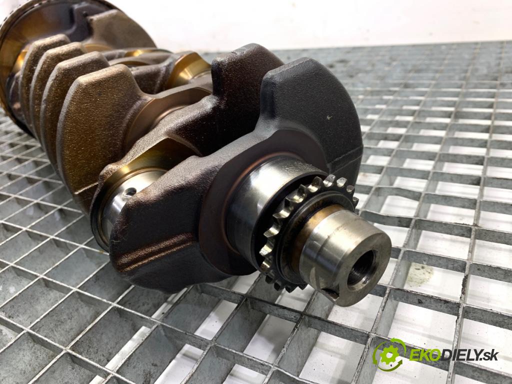 AUDI A3 8P liftback 2005 147 kW 2.0 TFSI quattro 1984 Kardaň, hriadeľ KLIKA: 050105189B (Blok motora ostatné)