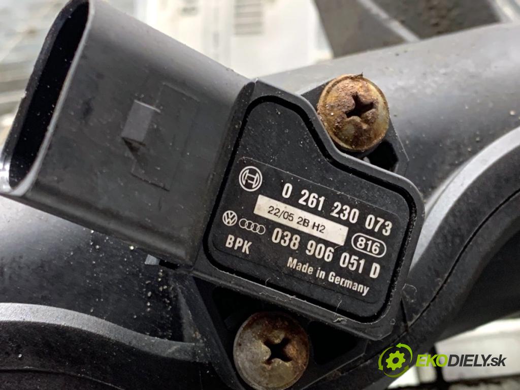 AUDI A3 8P liftback 2005 147 kW 2.0 TFSI quattro 1984 Rúra vzduchu 1K0145762AE