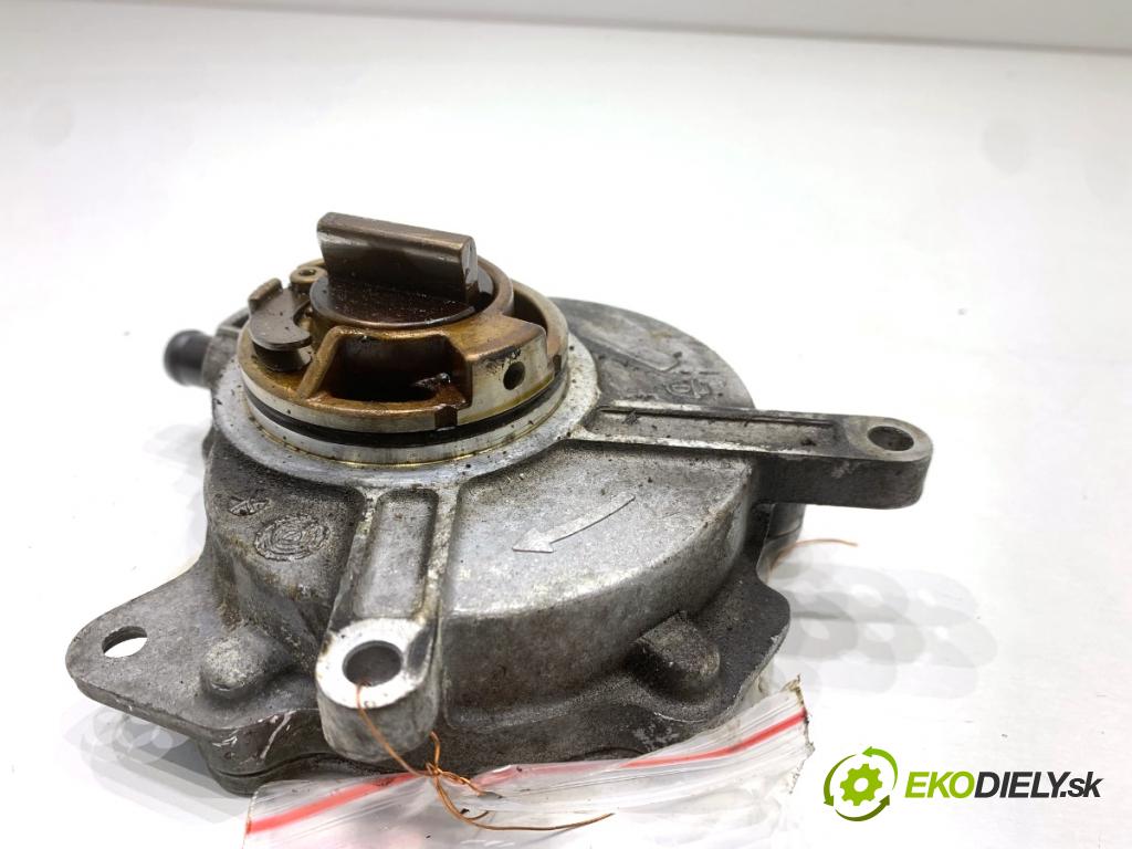 AUDI A3 8P liftback 2005 147 kW 2.0 TFSI quattro 1984 Pumpa vákuová 06D145100E