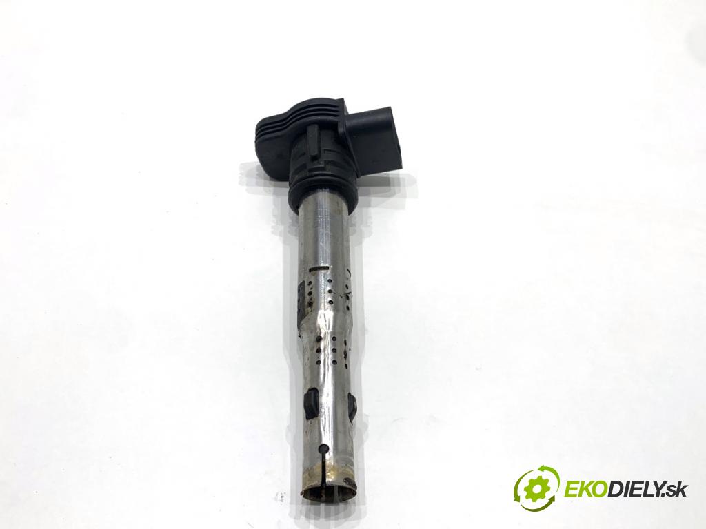 AUDI A3 8P liftback 2005 147 kW 2.0 TFSI quattro 1984 cívka zapalovací 07K905715F (Zážehová cívka)