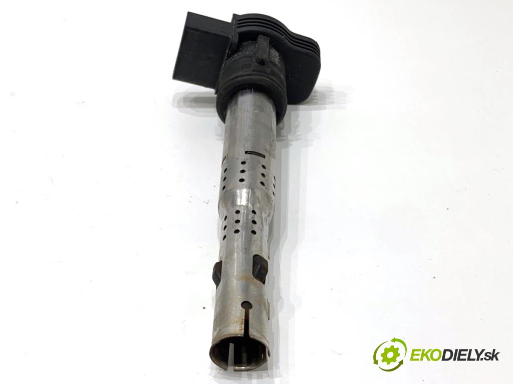 AUDI A3 8P liftback 2005 147 kW 2.0 TFSI quattro 1984 cívka zapalovací 07K905715D (Zážehová cívka)