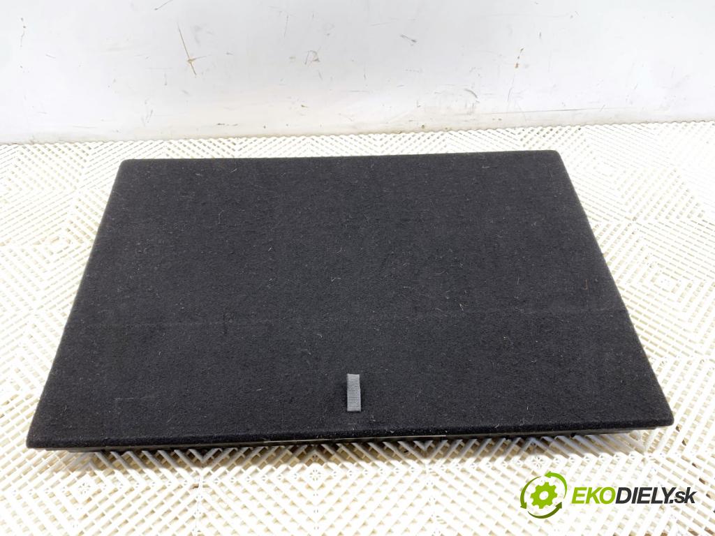 KIA CEED Kombi 2018 66 kW 1.4 CRDi 90 1396 PODLAHA: kufra 