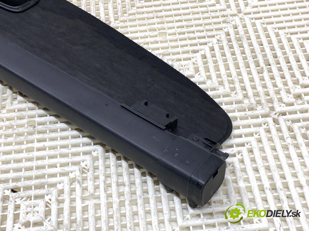 KIA CEED Kombi 2018 66 kW 1.4 CRDi 90 1396 Roleta kufra