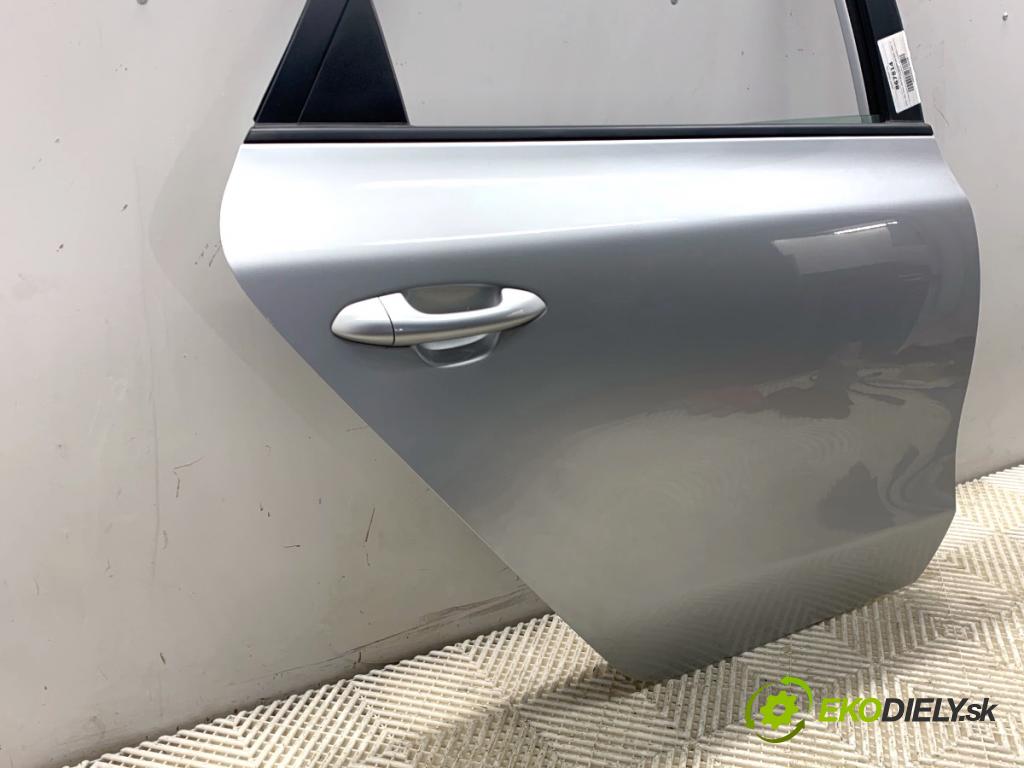KIA CEED Kombi 2018 66 kW 1.4 CRDi 90 1396 Dvere pravy zad KC