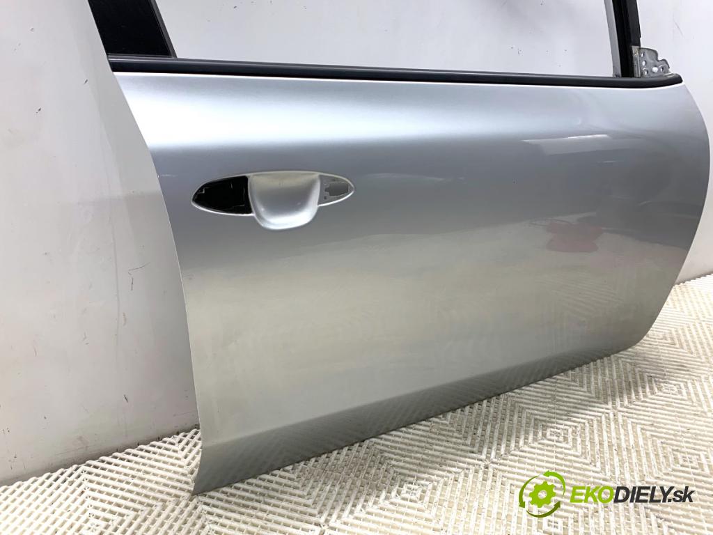 KIA CEED Kombi 2018 66 kW 1.4 CRDi 90 1396 Dvere pravy predný