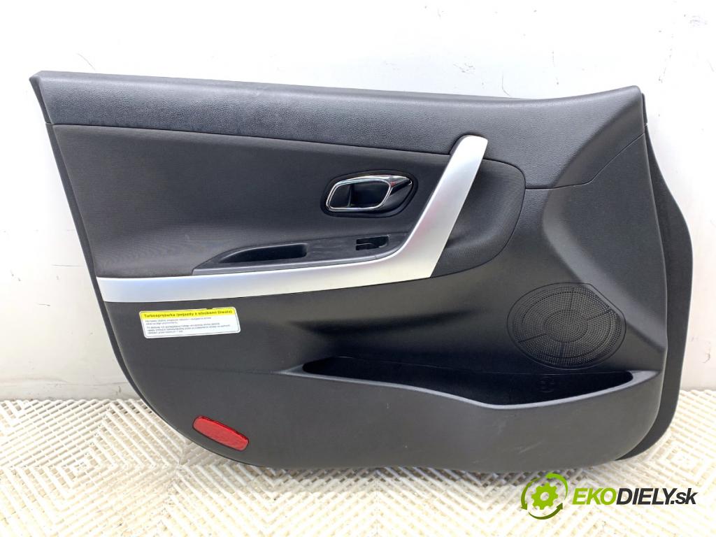 KIA CEED Kombi 2018 66 kW 1.4 CRDi 90 1396 čalúnenie Dvere ľavy predný 82330-A2000