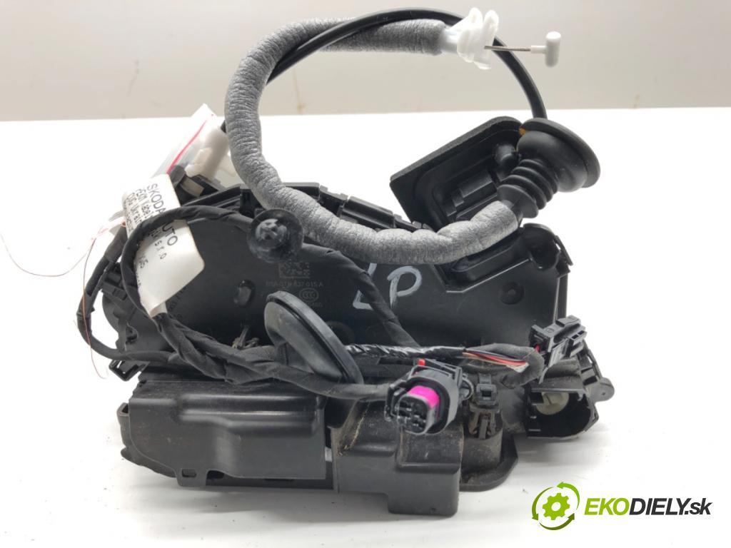 SKODA KODIAQ SUV 2019 110 kW 1.5 TSI 1495 zámok Dvere ľavy predný 5TB837015A