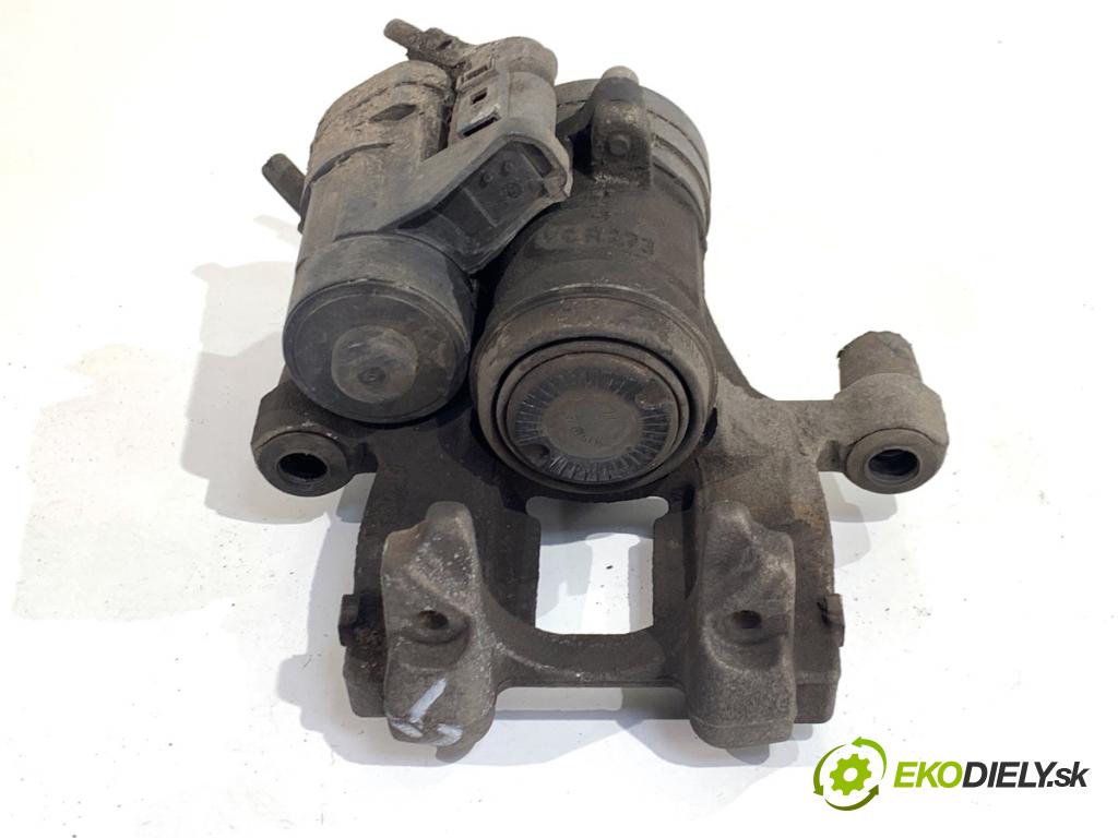 SKODA KODIAQ SUV 2019 110 kW 1.5 TSI 1495 Brzdič strmeň ľavy zad 3Q0615405R