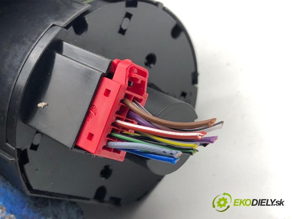 SKODA KODIAQ SUV 2019 110 kW 1.5 TSI 1495 Spínač svetiel 565941431C