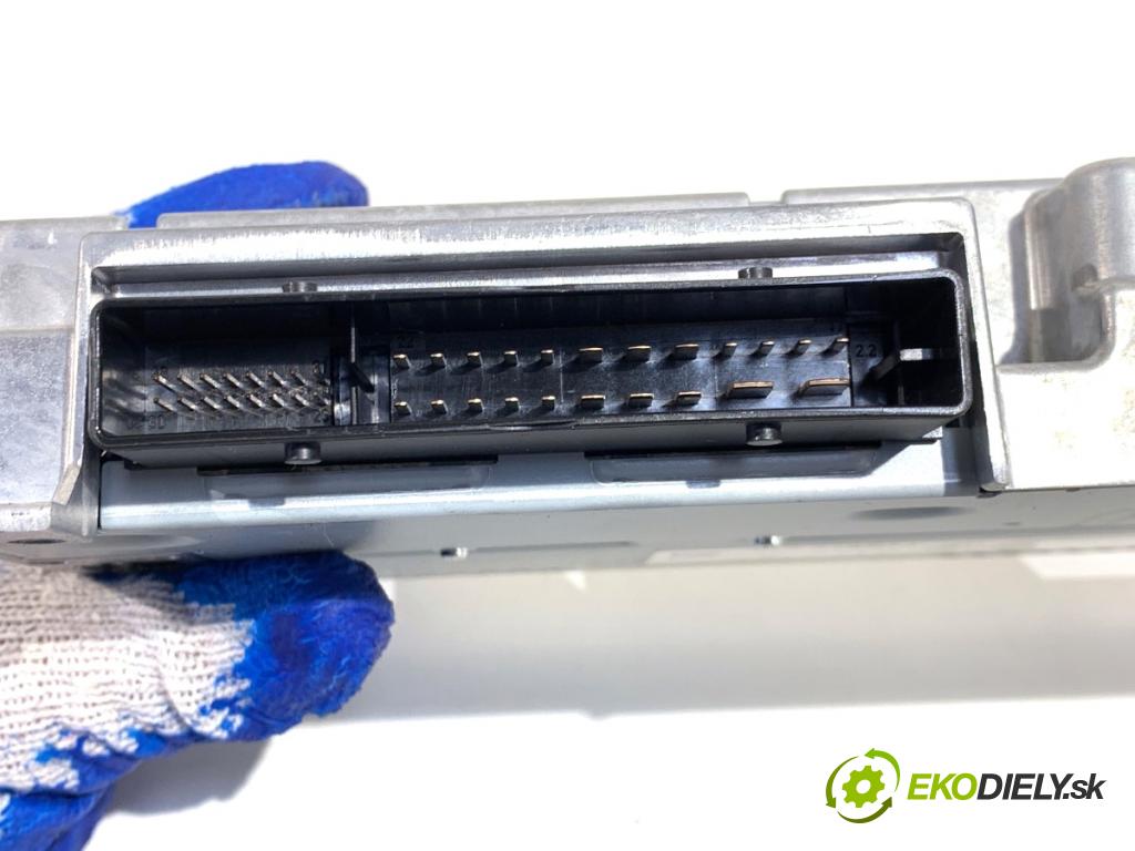 SKODA KODIAQ SUV 2019 110 kW 1.5 TSI 1495 zesilovač 81A035223 (Zesilovač)