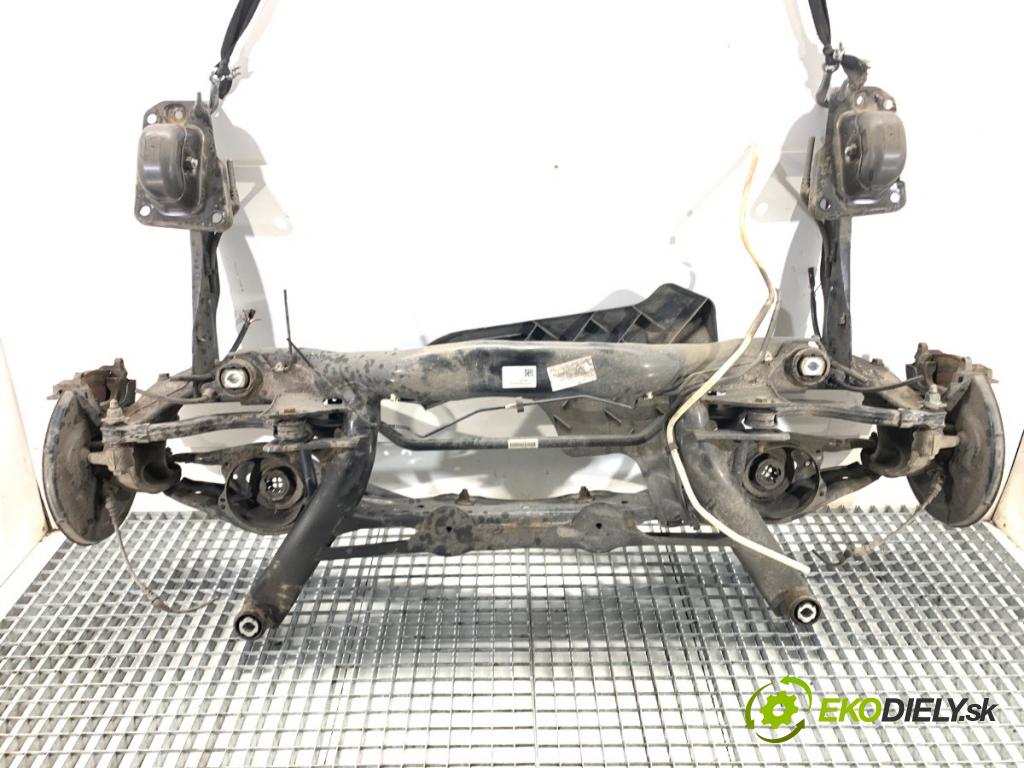 SKODA KODIAQ SUV 2019 110 kW 1.5 TSI 1495 Výstuha zad 5QF505235F