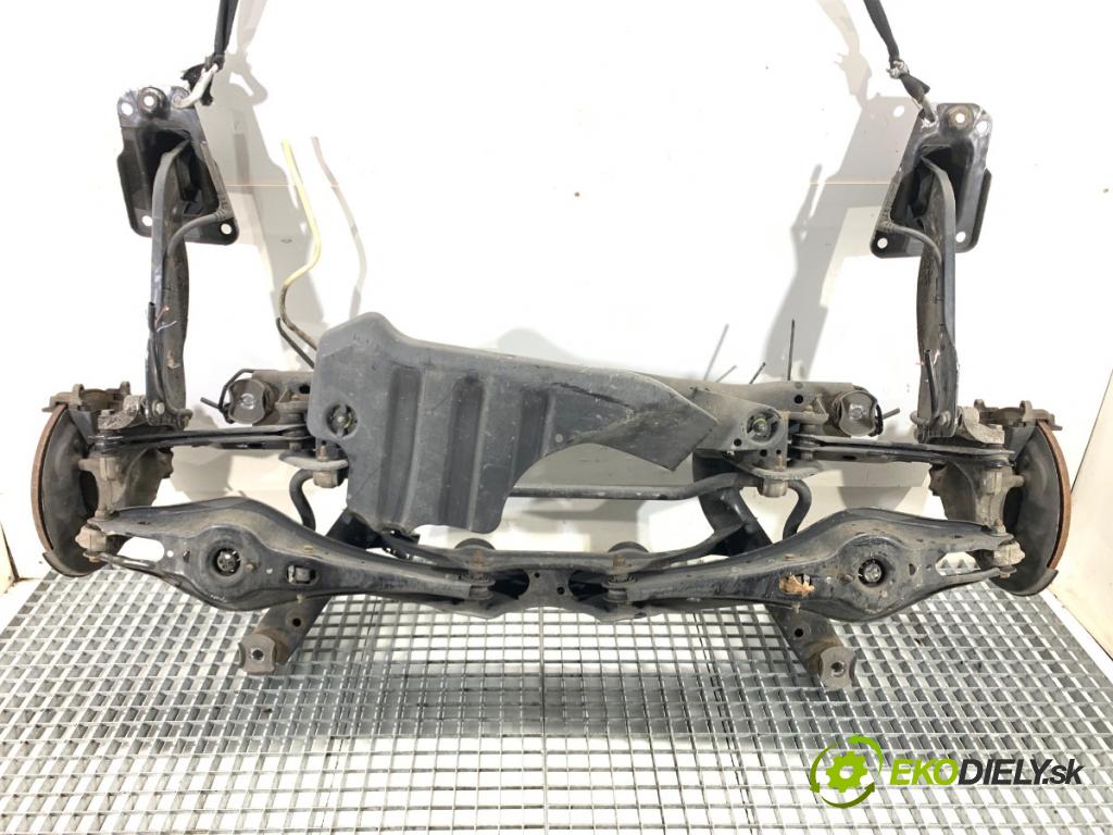 SKODA KODIAQ SUV 2019 110 kW 1.5 TSI 1495 Výstuha zad 5QF505235F