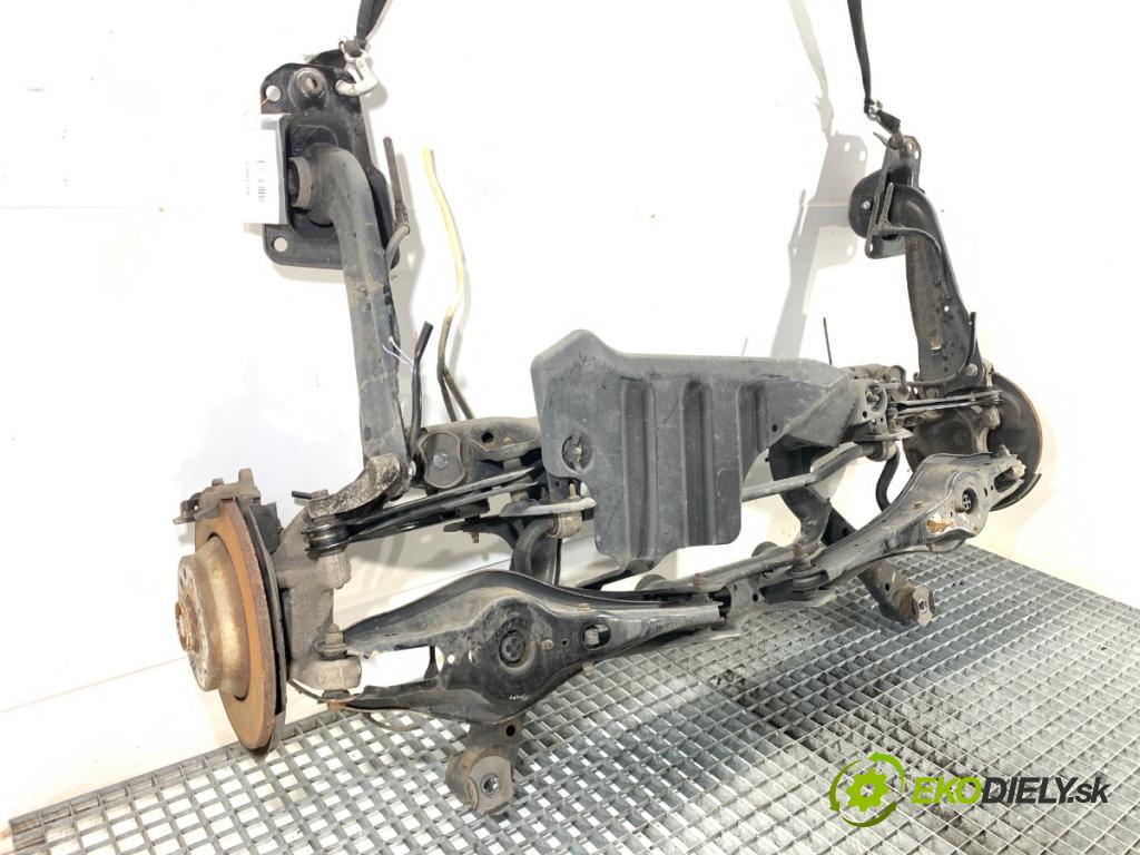 SKODA KODIAQ SUV 2019 110 kW 1.5 TSI 1495 Výstuha zad 5QF505235F