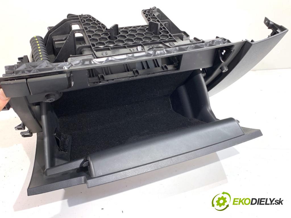 SKODA KODIAQ SUV 2019 110 kW 1.5 TSI 1495 Priehradka, kastlík spolujazdca 566857097N (Priehradka (kastlík))