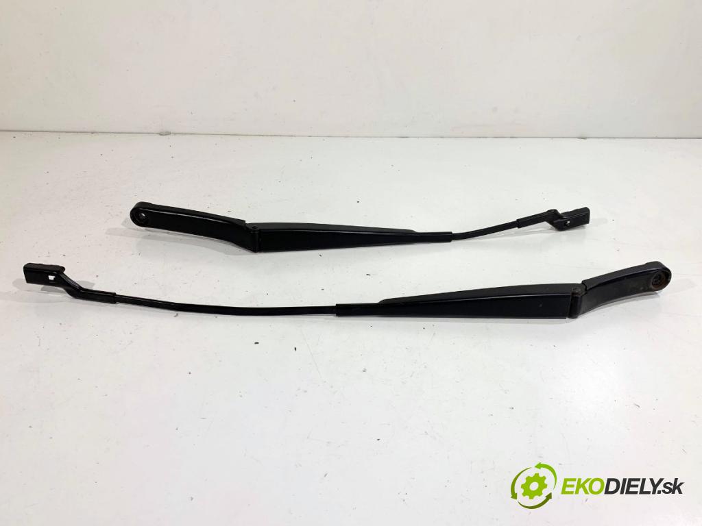SKODA KODIAQ SUV 2019 110 kW 1.5 TSI 1495 Ramená stieračov predný 566955409 566955410