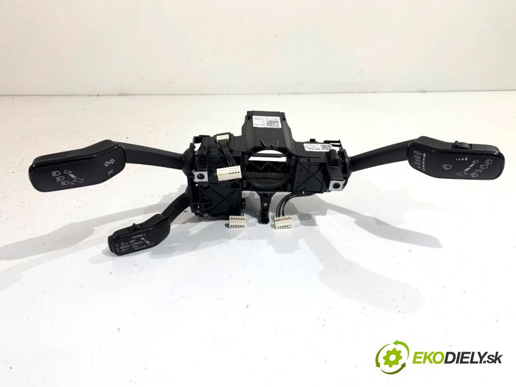 SKODA KODIAQ SUV 2019 110 kW 1.5 TSI 1495 Prepínač kombinovaný 5Q1953521AG (Prepínacie páčky pod volantom)