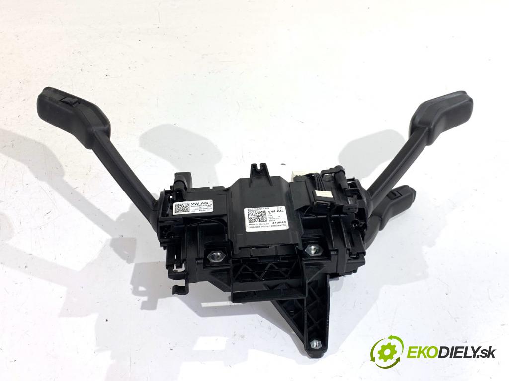 SKODA KODIAQ SUV 2019 110 kW 1.5 TSI 1495 Prepínač kombinovaný 5Q1953521AG (Prepínacie páčky pod volantom)