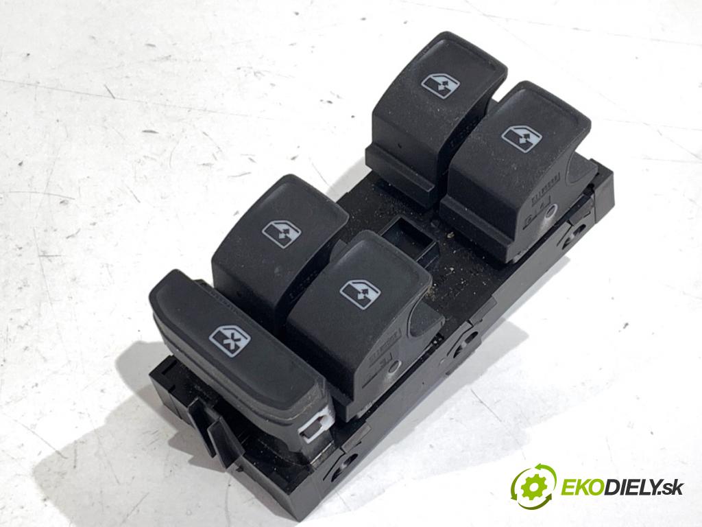 SKODA KODIAQ SUV 2019 110 kW 1.5 TSI 1495 přepínač oken 5G0959857D (Páčky pod volantem)