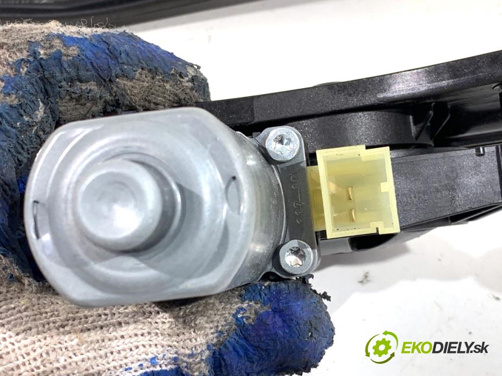 SKODA KODIAQ SUV 2019 110 kW 1.5 TSI 1495 Mechanizmus okna pravy predný 5Q0959802B