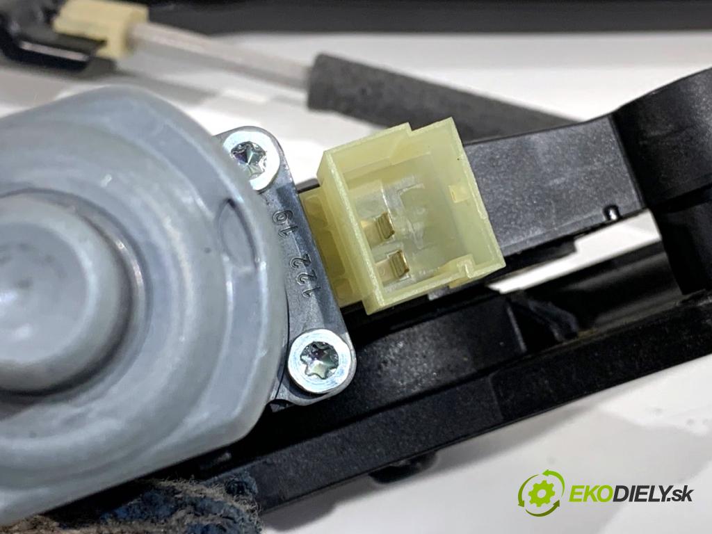 SKODA KODIAQ SUV 2019 110 kW 1.5 TSI 1495 Mechanizmus okna ľavy predný 5Q0959801B