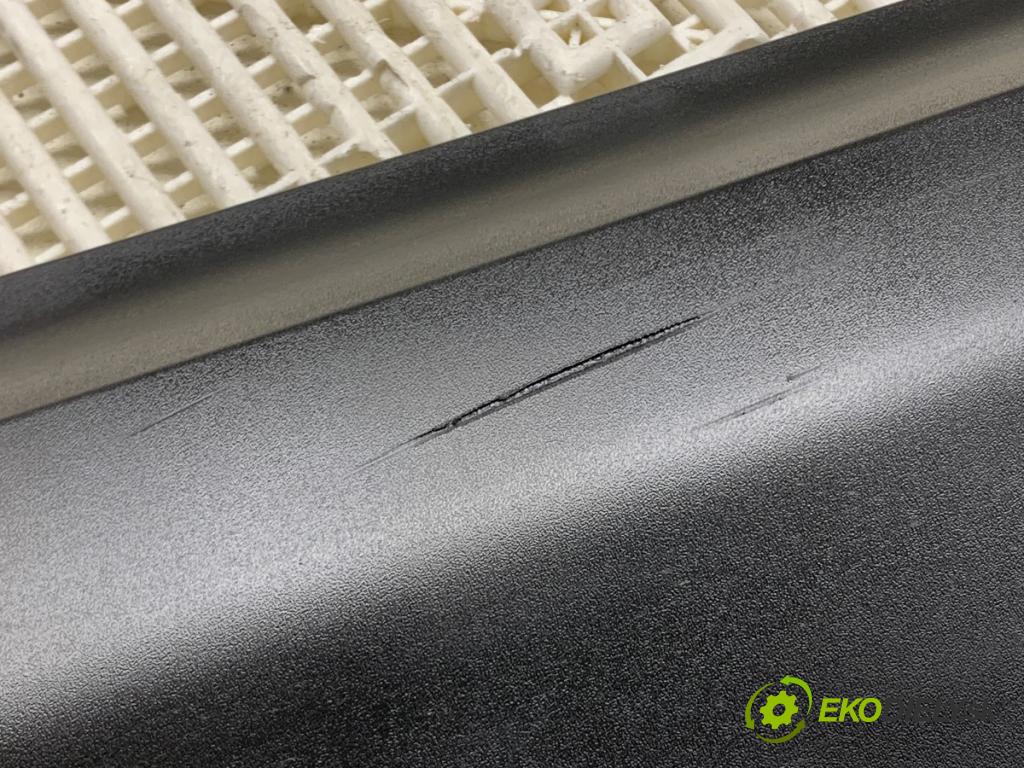 SKODA KODIAQ SUV 2019 110 kW 1.5 TSI 1495 lišta dveře pravý zadní část 565854950