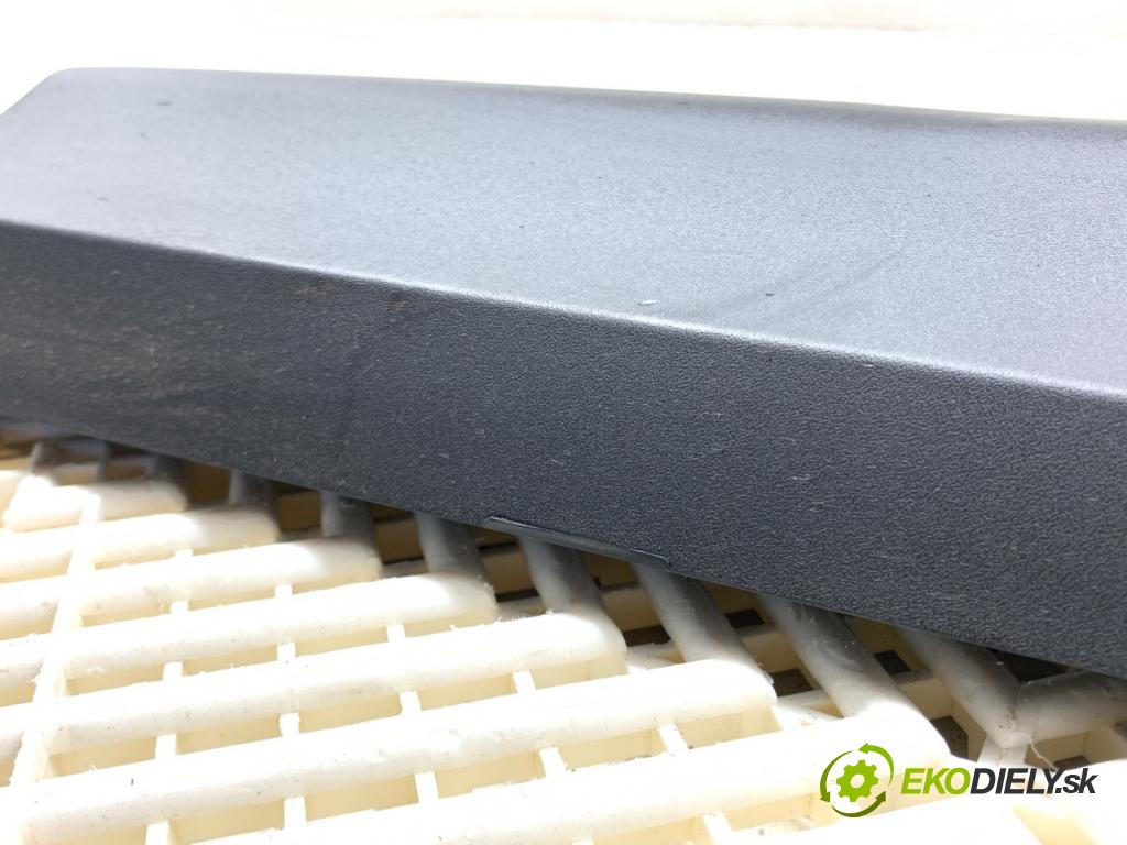 SKODA KODIAQ SUV 2019 110 kW 1.5 TSI 1495 lišta dveře levý zadní část 565854949