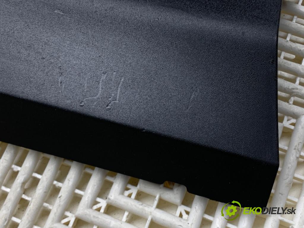 SKODA KODIAQ SUV 2019 110 kW 1.5 TSI 1495 lišta dveře levý přední část 565854939