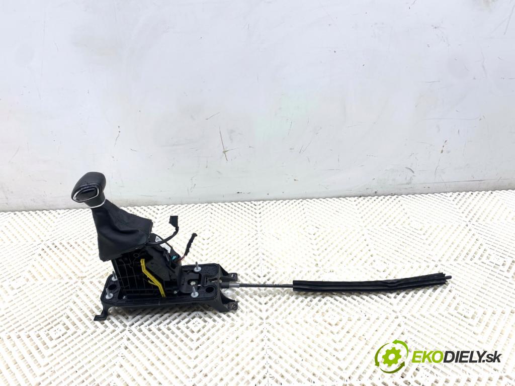 SKODA KODIAQ SUV 2019 110 kW 1.5 TSI 1495 Kulisa 5QH713025AA (Rýchlostná páka (kulisa))