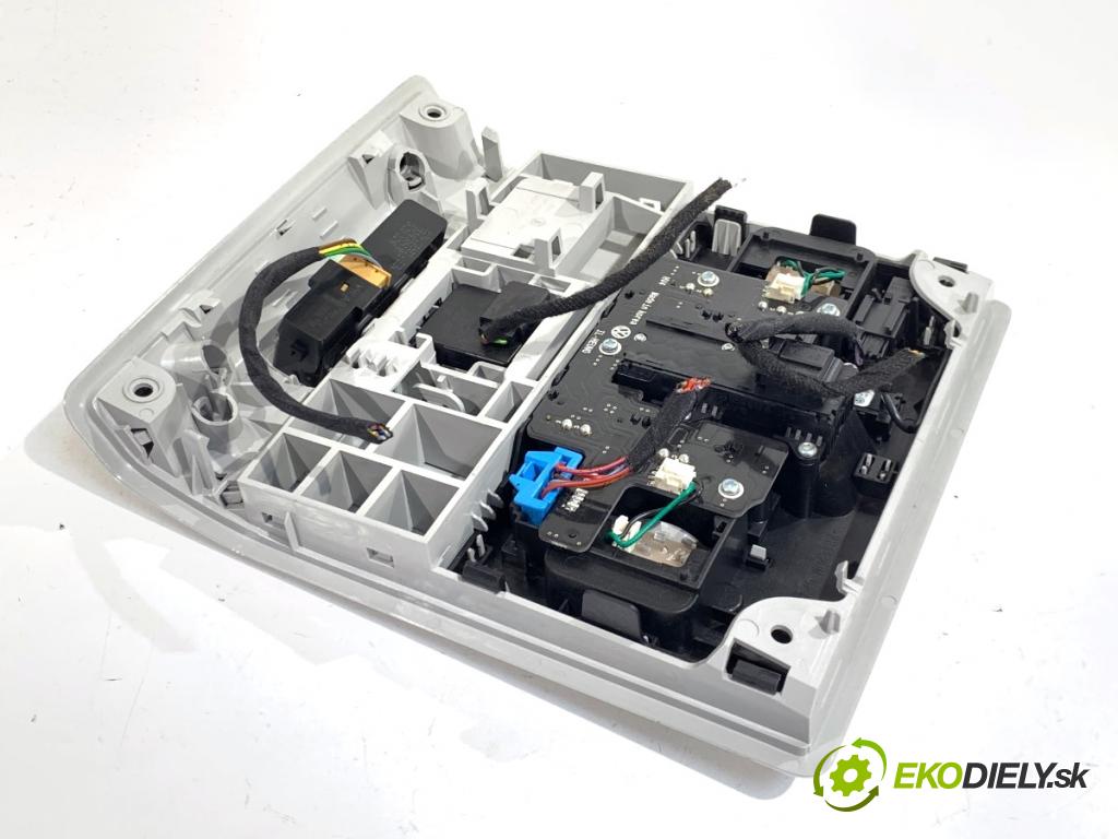 SKODA KODIAQ SUV 2019 110 kW 1.5 TSI 1495 Svetlo stropné 3V0868487