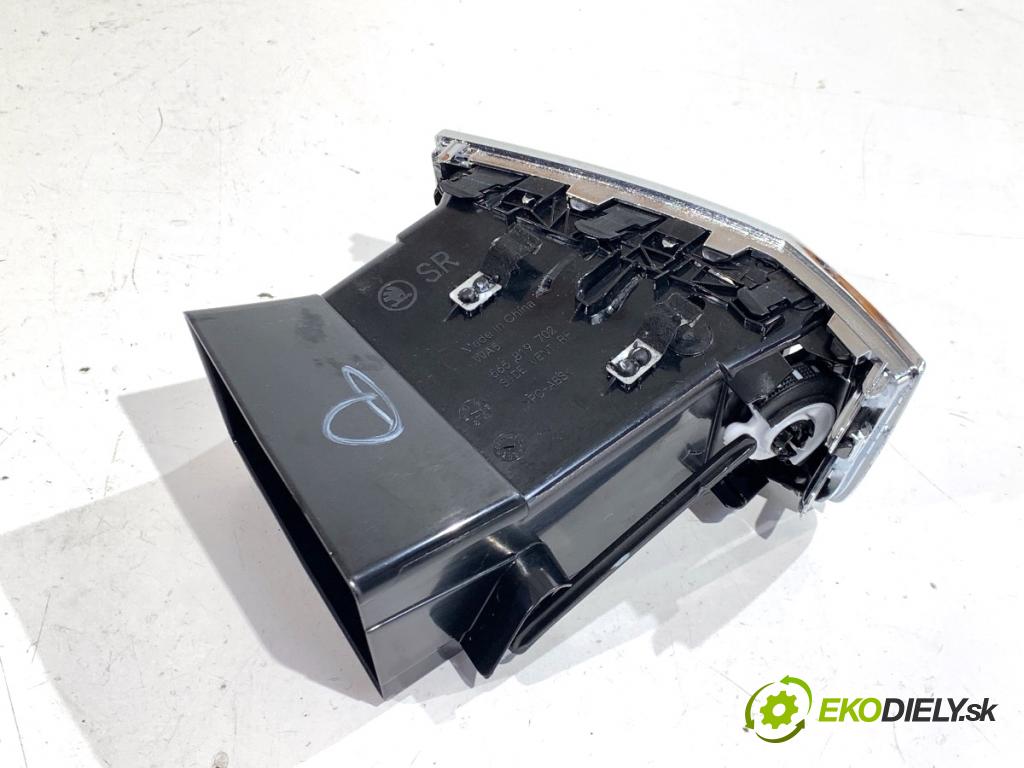 SKODA KODIAQ SUV 2019 110 kW 1.5 TSI 1495 mří topení pravý přední část 565819702C