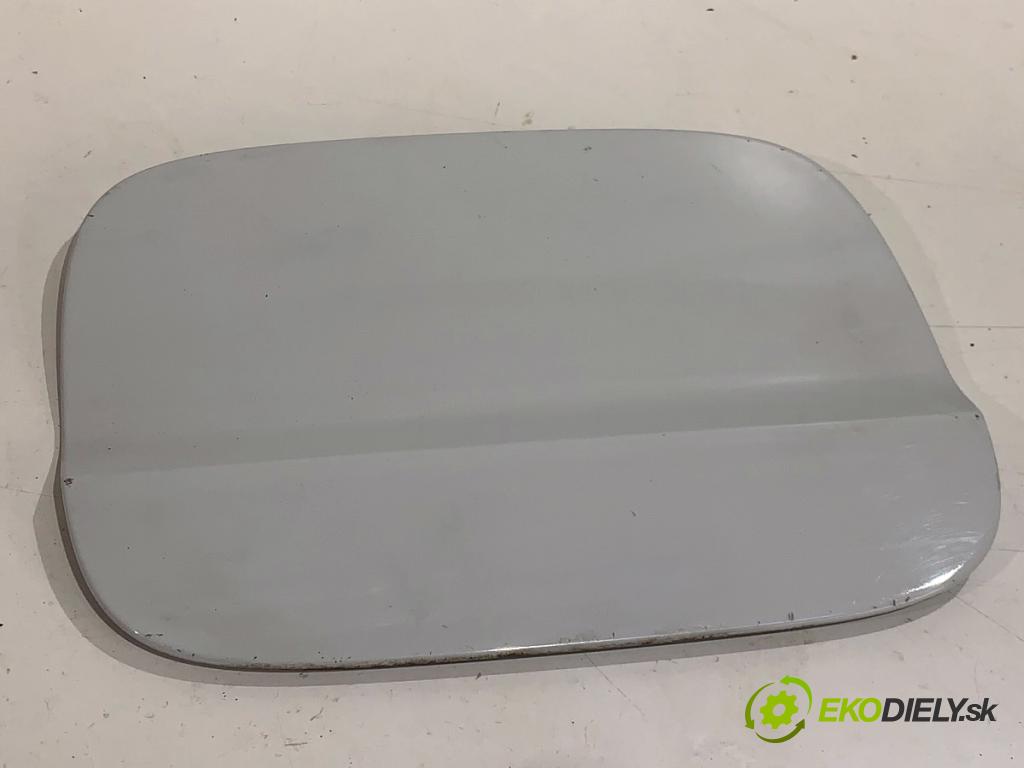 SKODA KODIAQ SUV 2019 110 kW 1.5 TSI 1495 dvířka nádrže paliva 565809909 (Klika dveří ostatní)