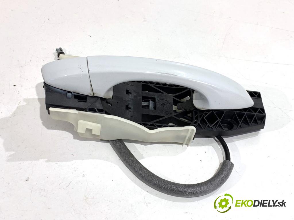 SKODA KODIAQ SUV 2019 110 kW 1.5 TSI 1495 Kľučka vonkajšia pravy zad 5N0839885H