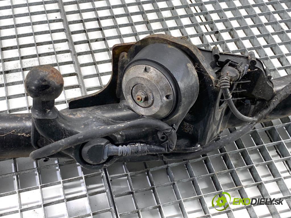 SKODA KODIAQ SUV 2019 110 kW 1.5 TSI 1495 Hák tažné zařízení 565803881H (Tažné zařízení)