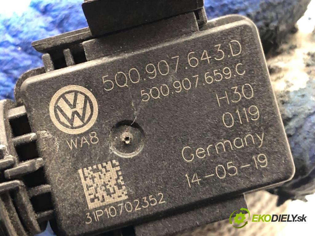 SKODA KODIAQ SUV 2019 110 kW 1.5 TSI 1495 Snímač kvality vzduchu 5Q0907643D