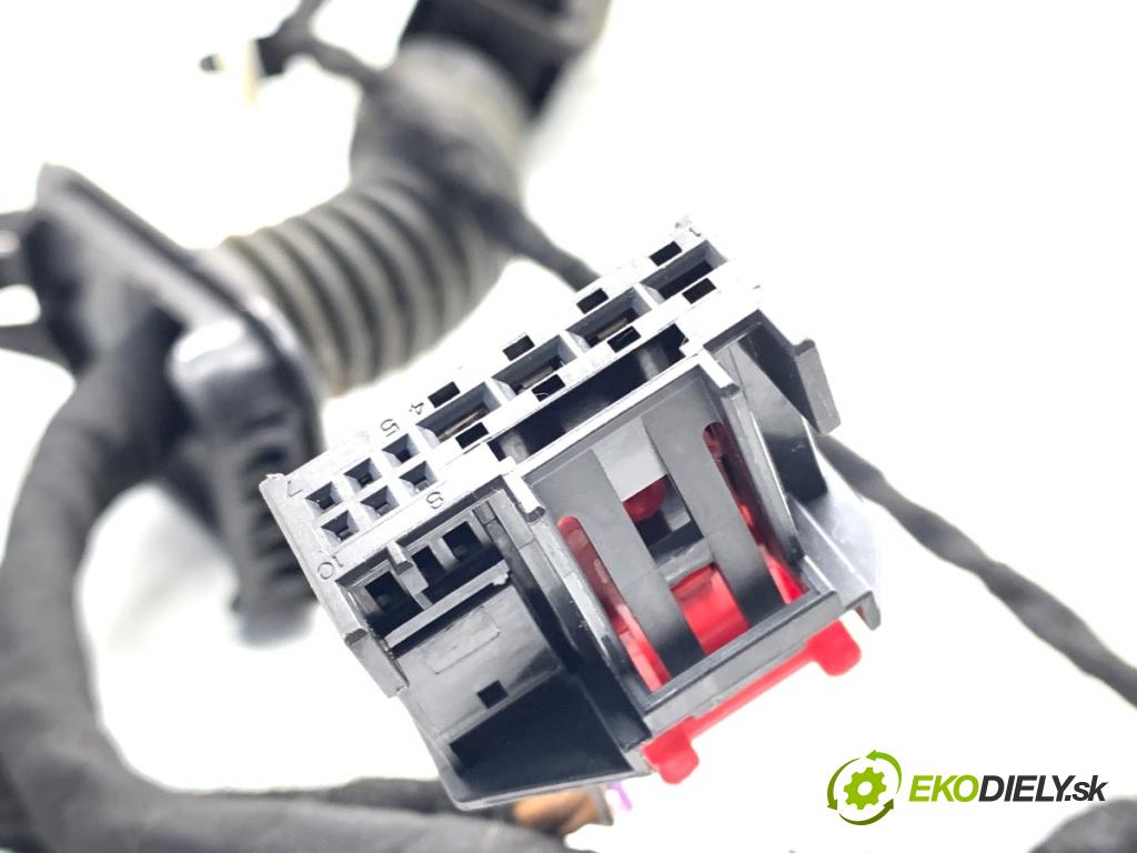 SKODA KODIAQ SUV 2019 110 kW 1.5 TSI 1495 káblovačka dveře zadní část levý 565971693K