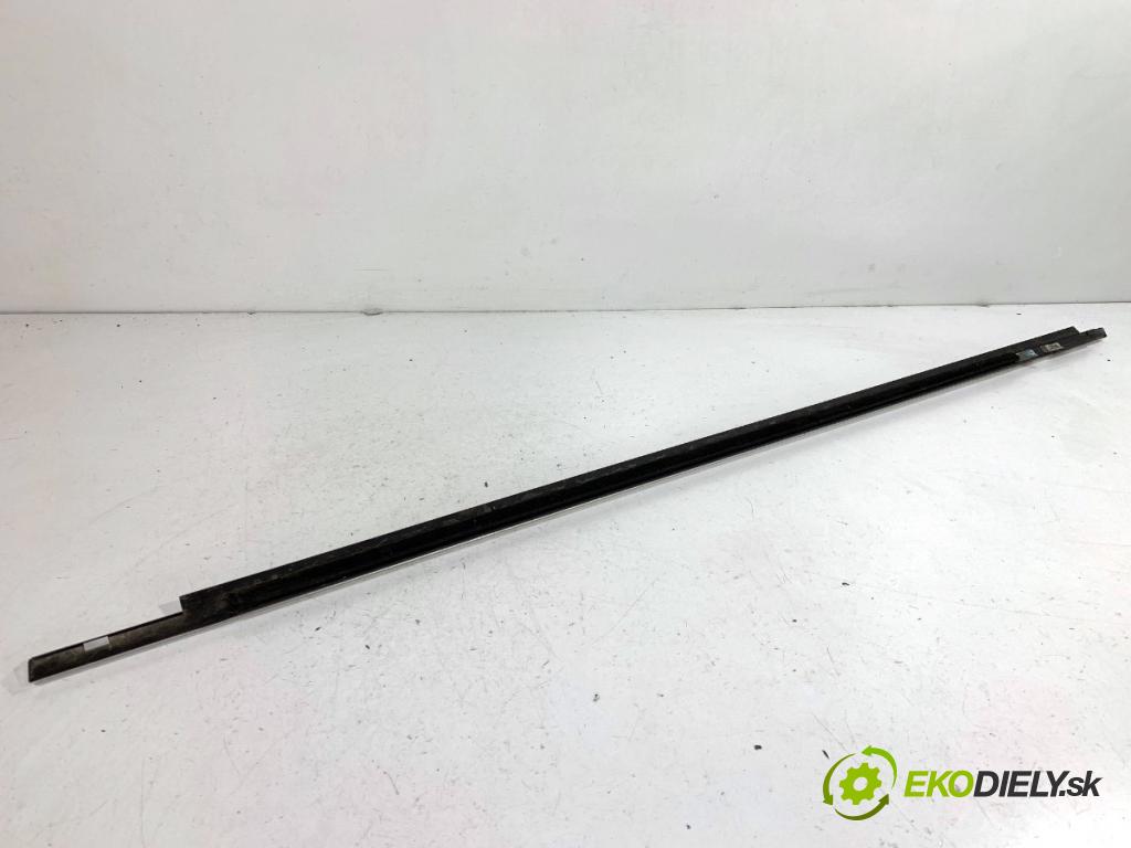 SKODA KODIAQ SUV 2019 110 kW 1.5 TSI 1495 lišta Sbírání: zadní část pravý 565839475