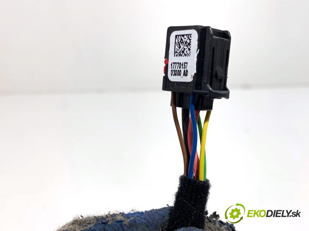 SKODA KODIAQ SUV 2019 110 kW 1.5 TSI 1495 Teleskop Teleskop dverí ľavy 565827851