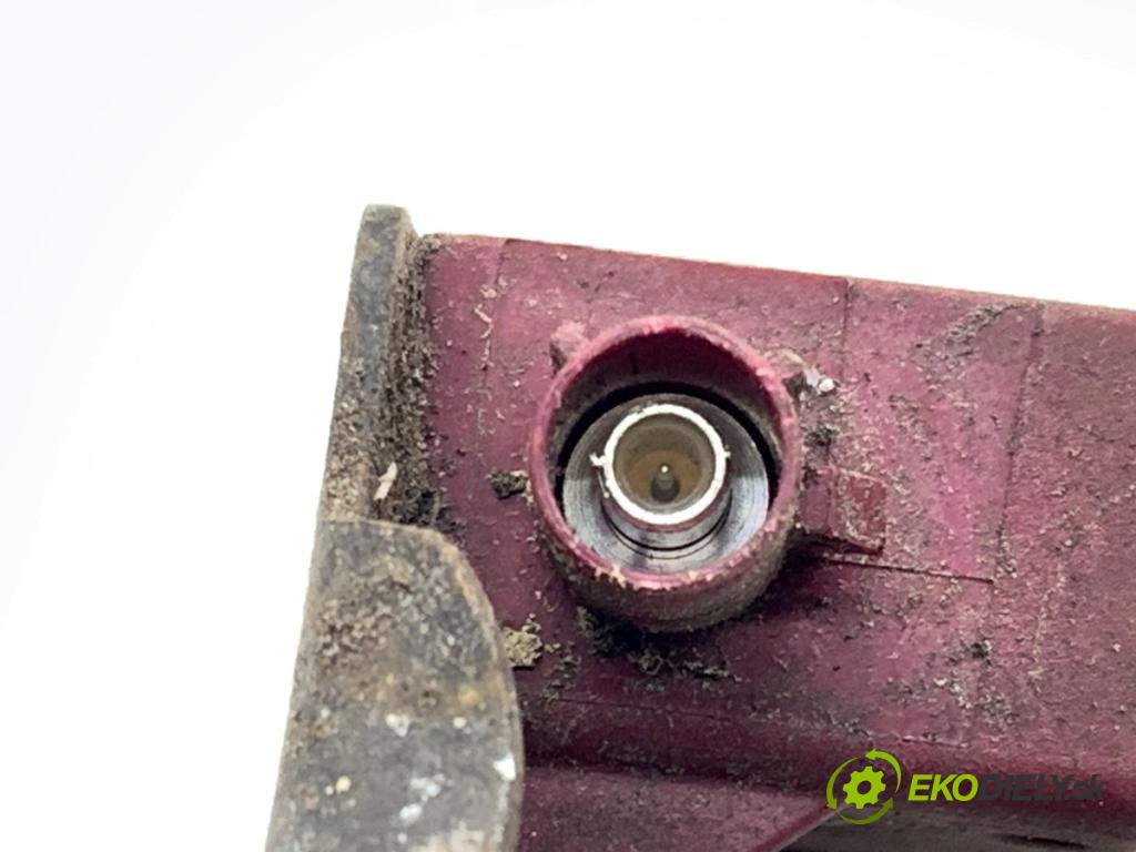 SKODA KODIAQ SUV 2019 110 kW 1.5 TSI 1495 zesilovač Antenní: 565035497A (Zesilovač)