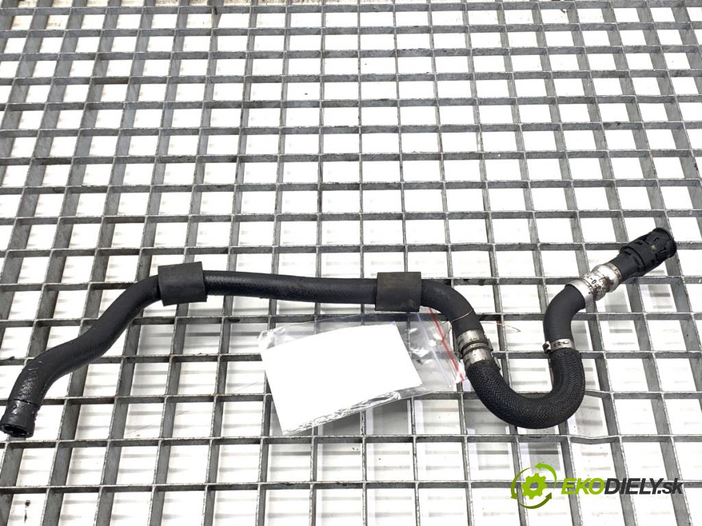 BMW E60 sedan 2004 170 kW 530 i 2979 hadice servočerpadlo 6765677 (Trubka servo čerpadla)