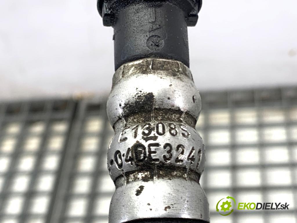 BMW E60 sedan 2004 170 kW 530 i 2979 hadice servočerpadlo 6765677 (Trubka servo čerpadla)