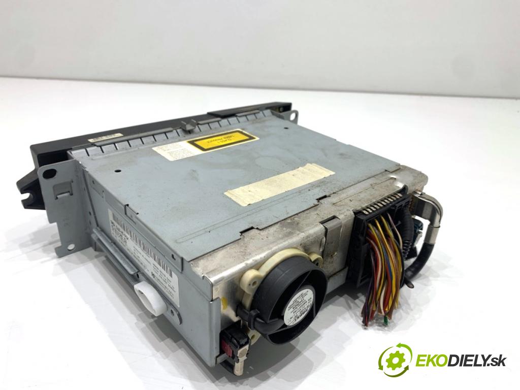 BMW E60 sedan 2004 170 kW 530 i 2979 RADIO 6948351 (Audio zařízení)