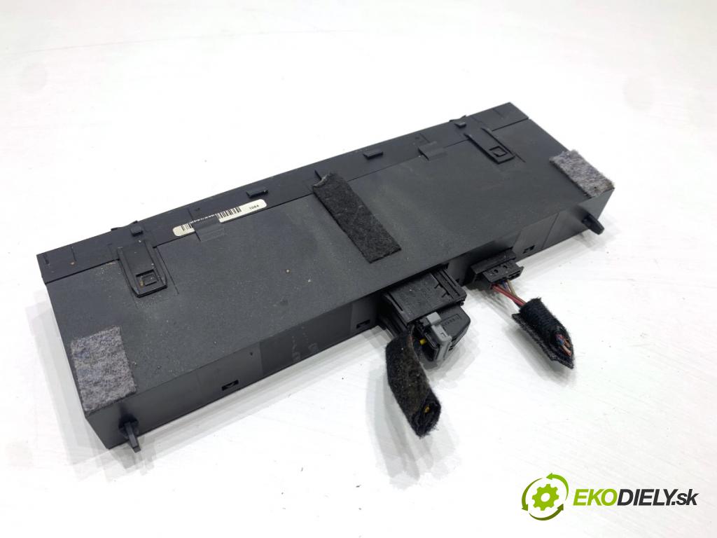 BMW E60 sedan 2004 170 kW 530 i 2979 Prepínač ohrievania, vyhrievania sedačky 6949452 (Prepínacie páčky pod volantom)